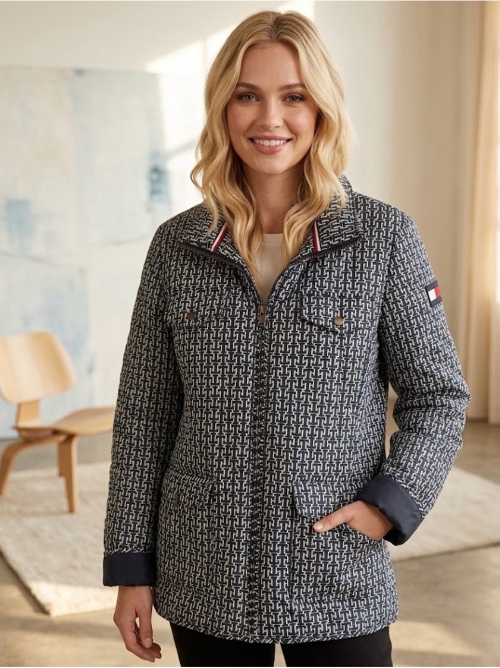 🔴 Tommy Hilfiger Women’s Monogram Jacket-XL
